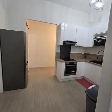 Cozy 2 Bedroom * Evry-Courcouronnes
